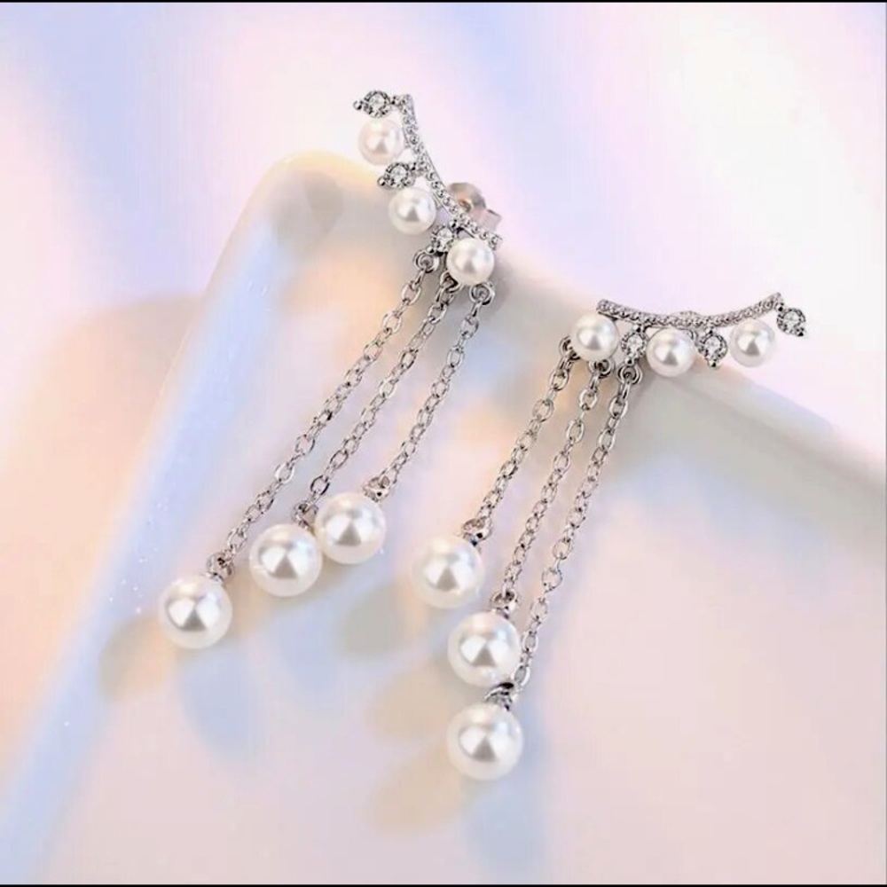 🌟 Gorgeous Pearl Drop Earrings